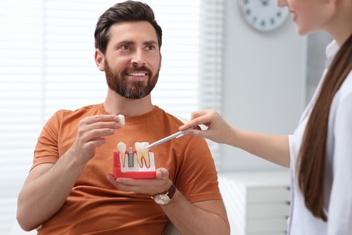 Exploring Dental Implants in Las Vegas: A Comprehensive Guide